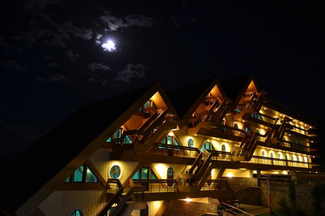 Шесть самых известных пионерских лагеря СССР тогда и сейчас